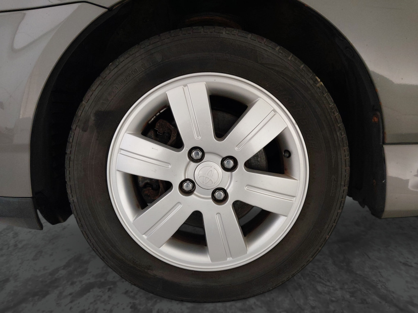 Toyota Corolla, 2005