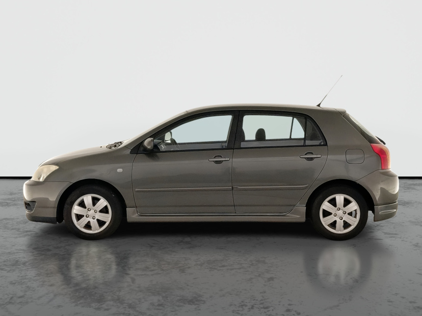 Toyota Corolla, 2005