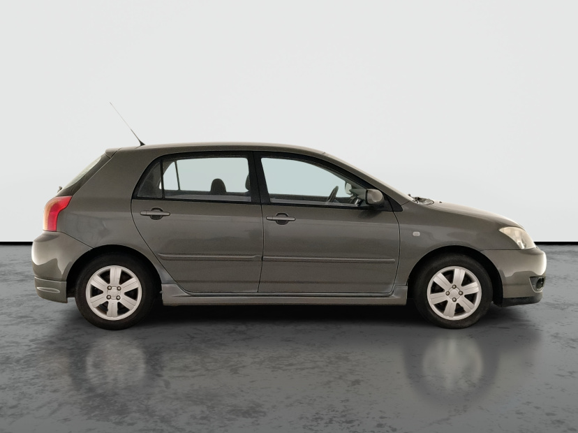 Toyota Corolla, 2005