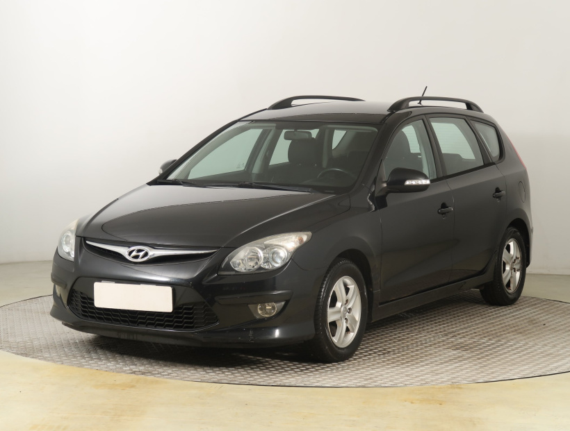 Hyundai i30, 2011