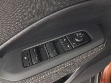 Lexus LBX - 2026