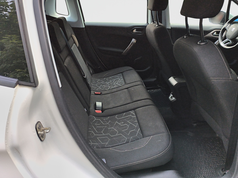 Peugeot 2008, 2016