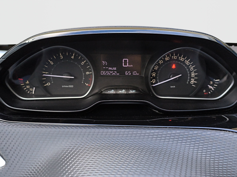 Peugeot 2008, 2016