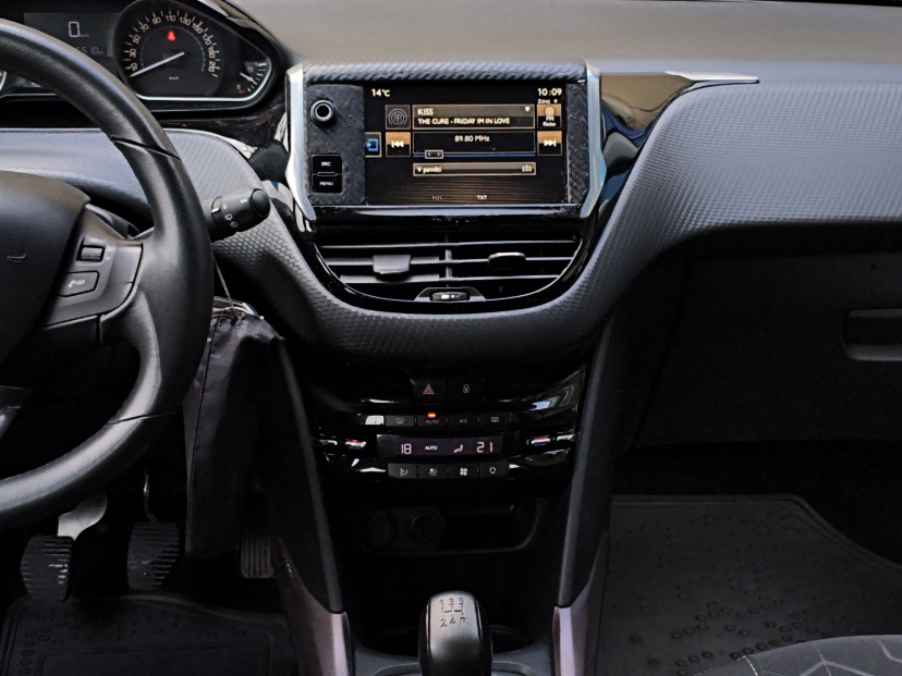 Peugeot 2008, 2016