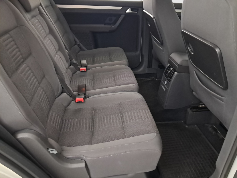 Volkswagen Touran, 2009