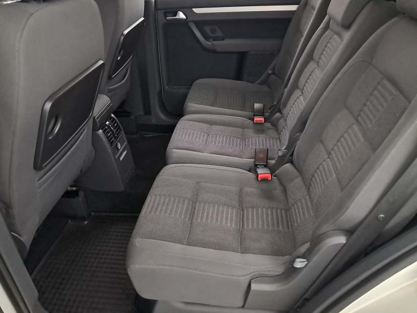Volkswagen Touran, 2009