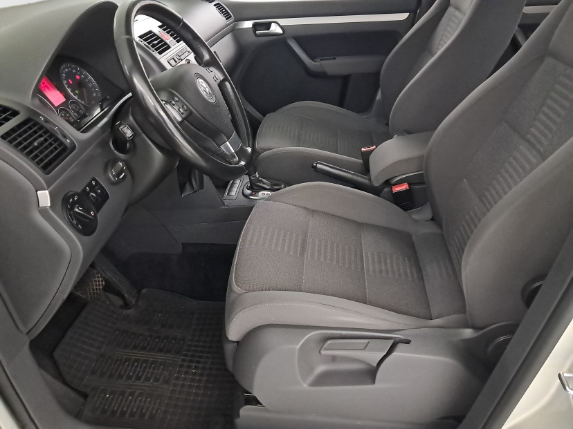 Volkswagen Touran, 2009