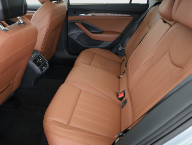Škoda Superb - 2024