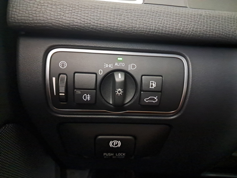 Volvo XC60, 2014