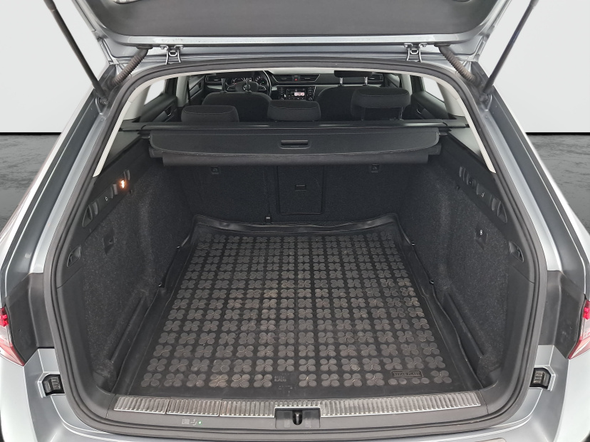 Škoda Superb, 2016