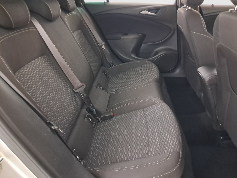 Opel Astra, 2019