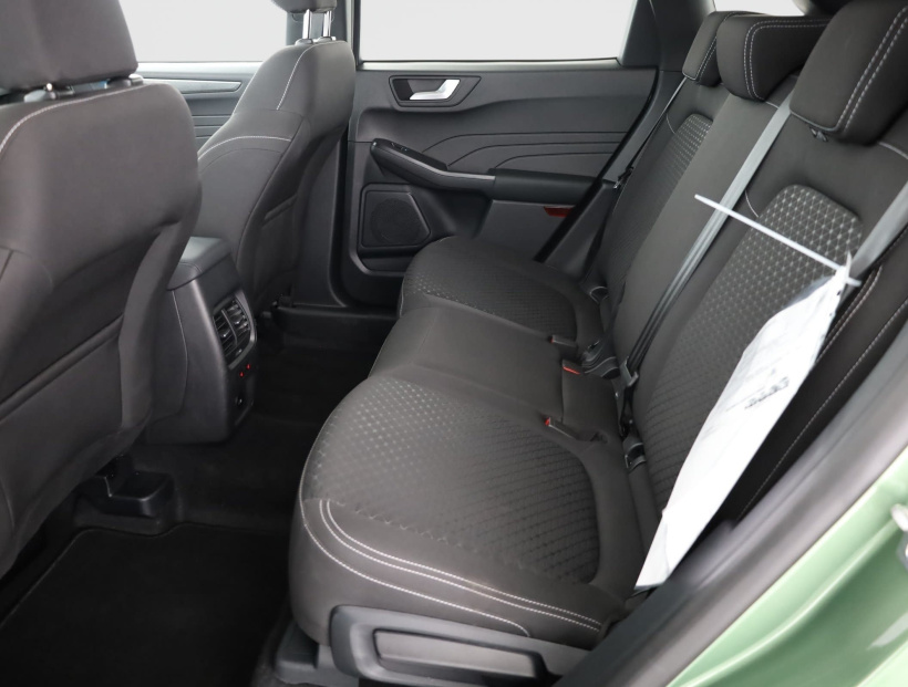 Ford Kuga, 2025