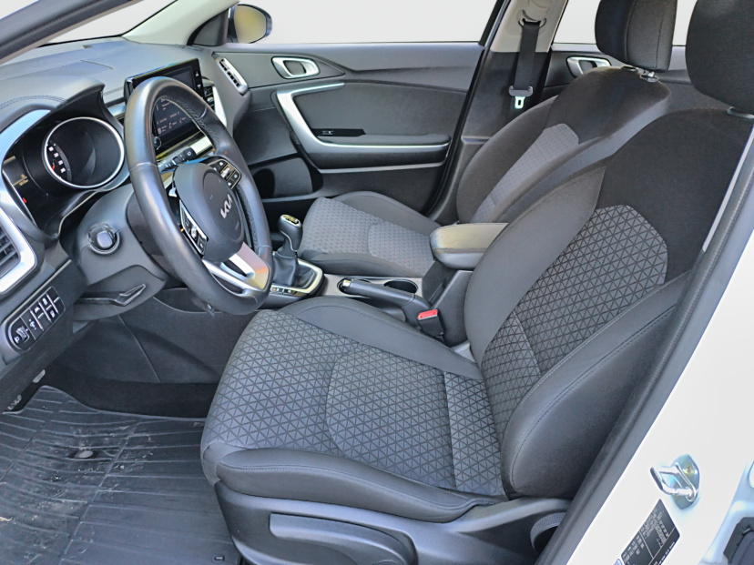 Kia Ceed, 2022