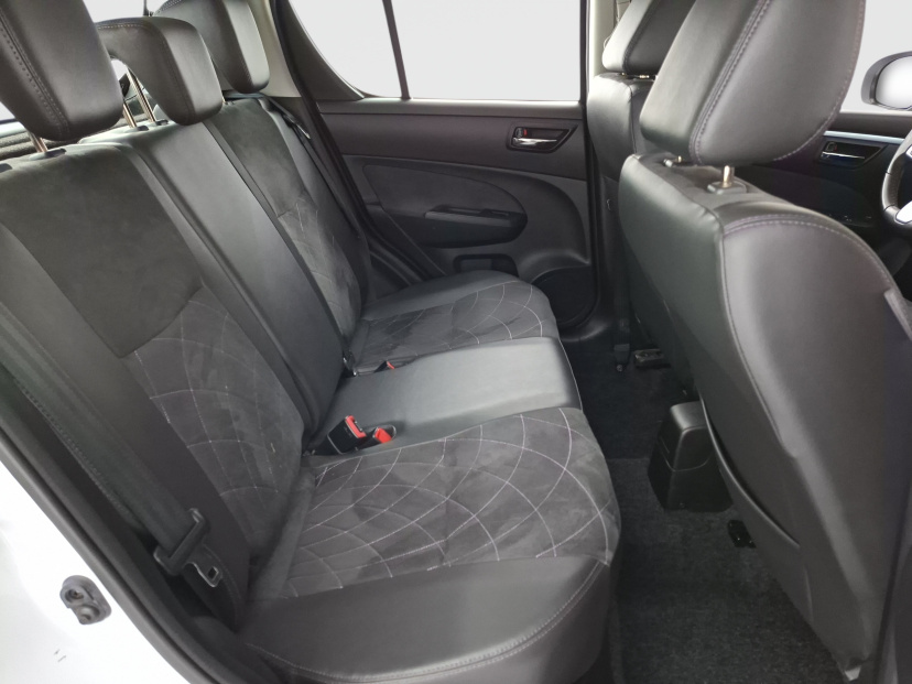 Suzuki Swift, 2015