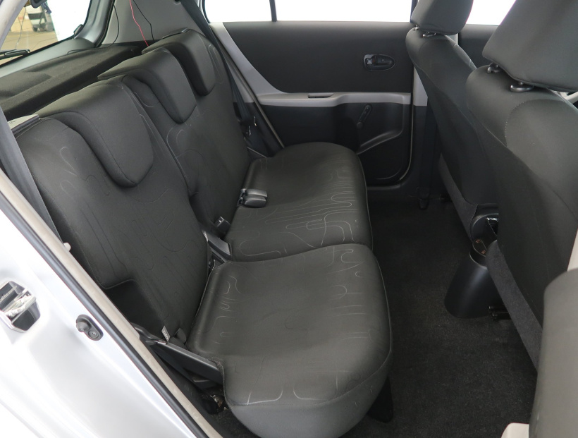 Toyota Yaris, 2010