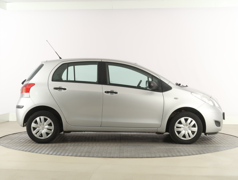 Toyota Yaris, 2010