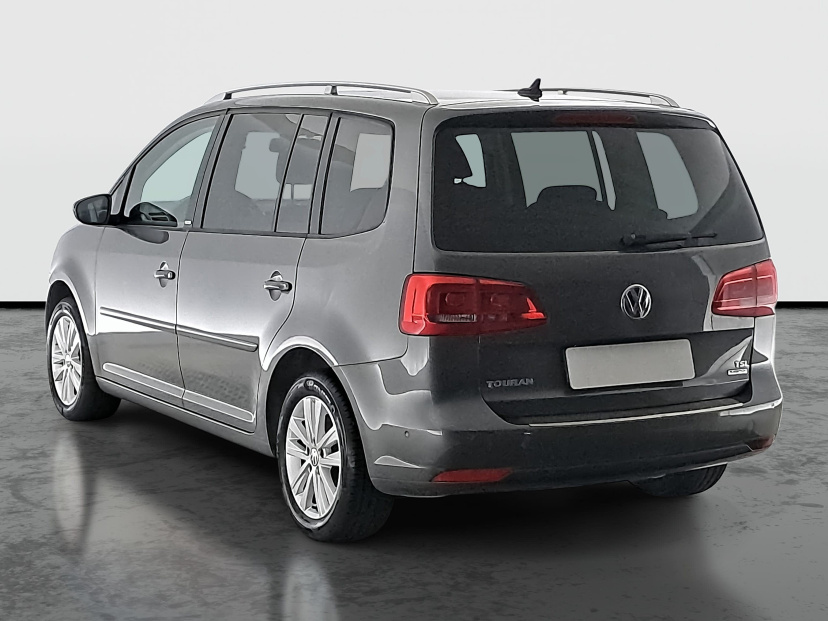 Volkswagen Touran, 2012