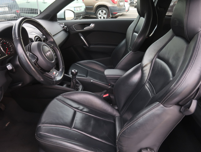 Audi A1, 2011