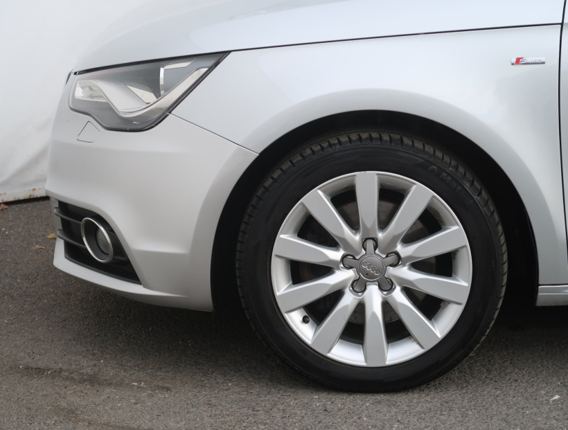 Audi A1, 2011