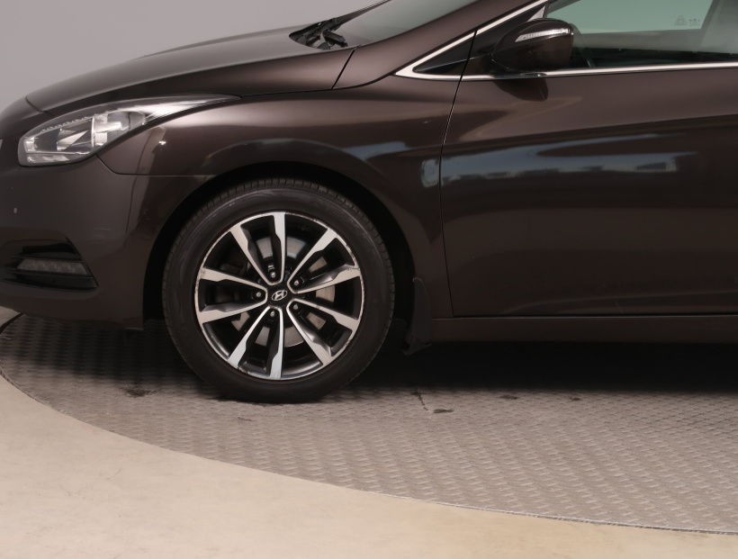 Hyundai i40, 2017
