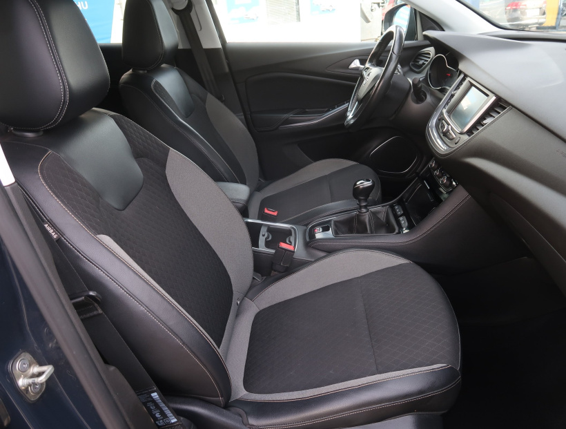 Opel Grandland, 2018