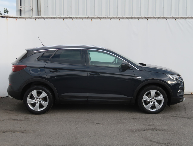 Opel Grandland, 2018