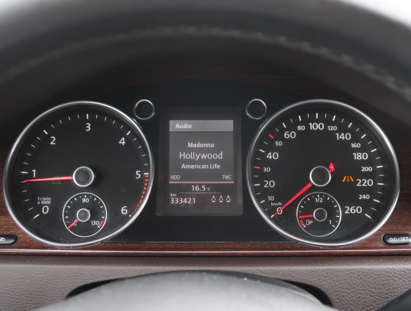 Volkswagen Passat, 2012