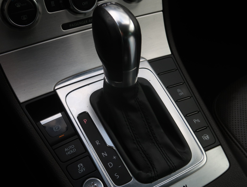 Volkswagen Passat, 2012