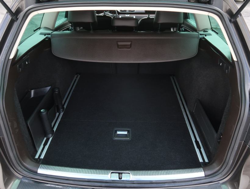 Volkswagen Passat, 2012