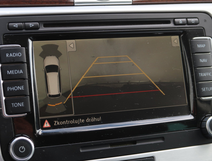 Volkswagen Passat, 2012