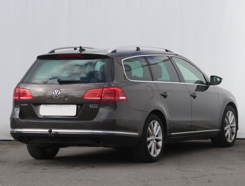 Volkswagen Passat, 2012