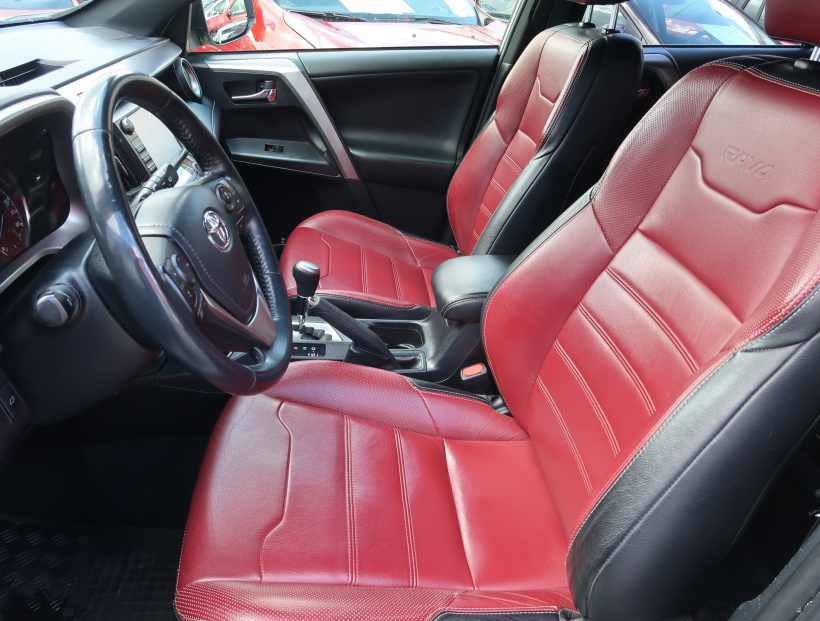 Toyota RAV 4, 2018
