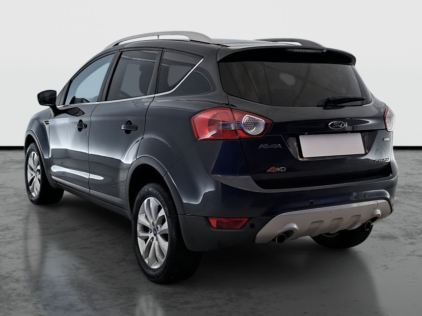 Ford Kuga, 2010