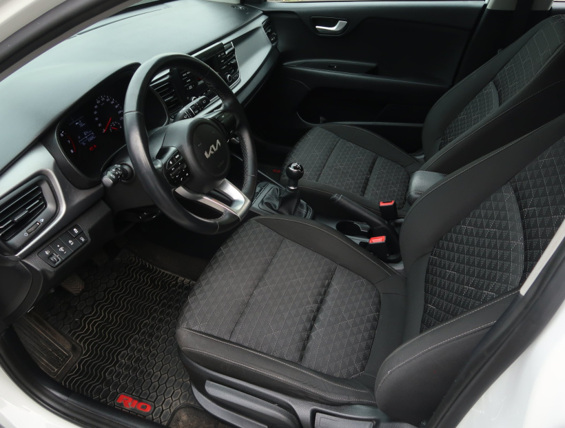 Kia Rio, 2021