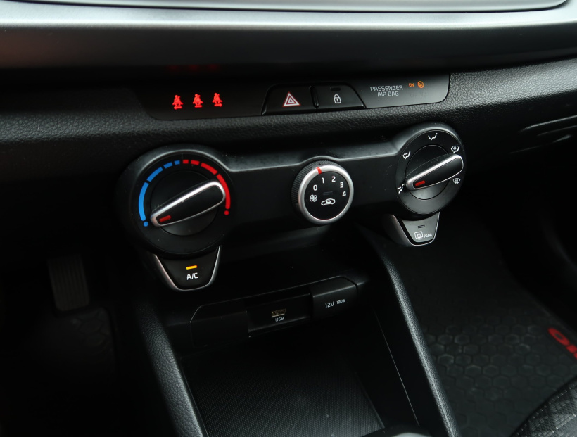 Kia Rio, 2021