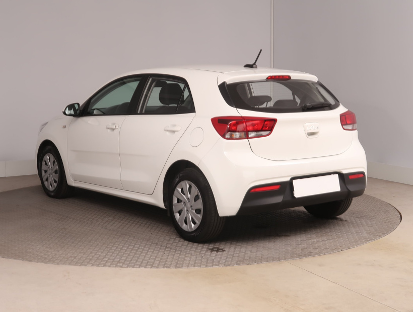Kia Rio, 2021