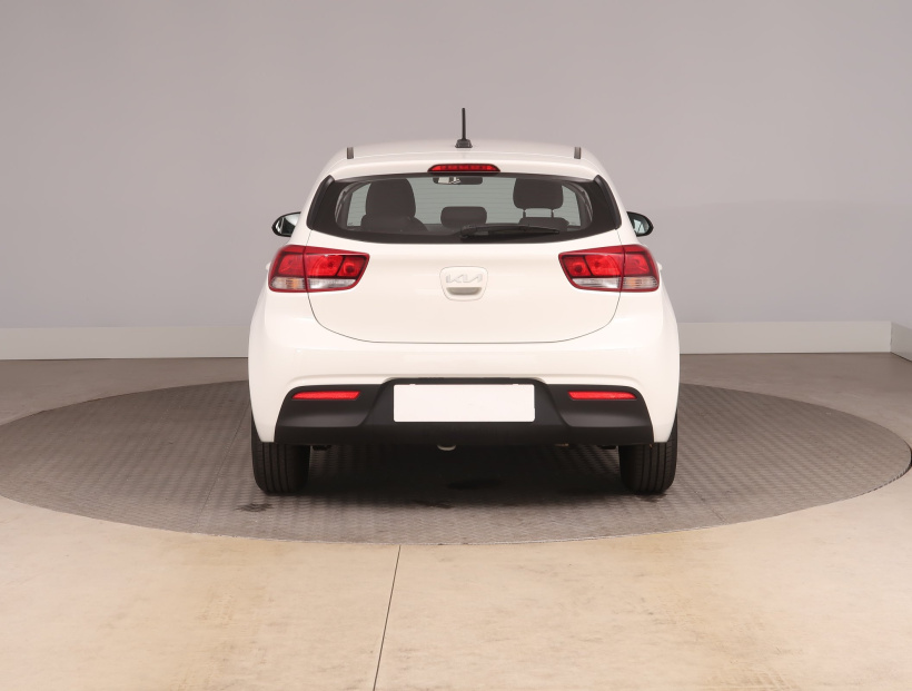 Kia Rio, 2021