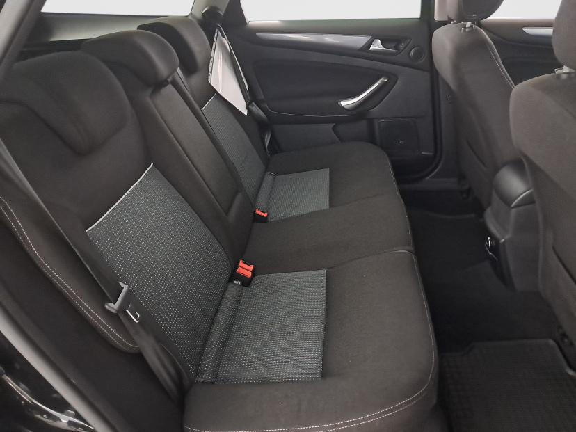 Ford Mondeo, 2012