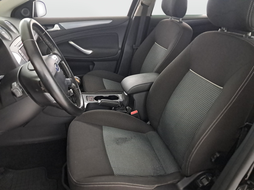 Ford Mondeo, 2012