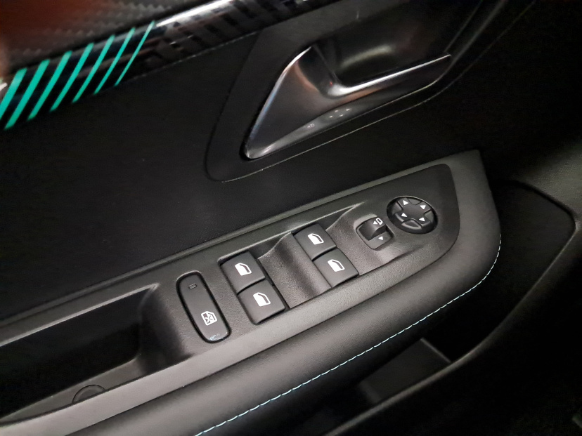 Peugeot 208, 2023