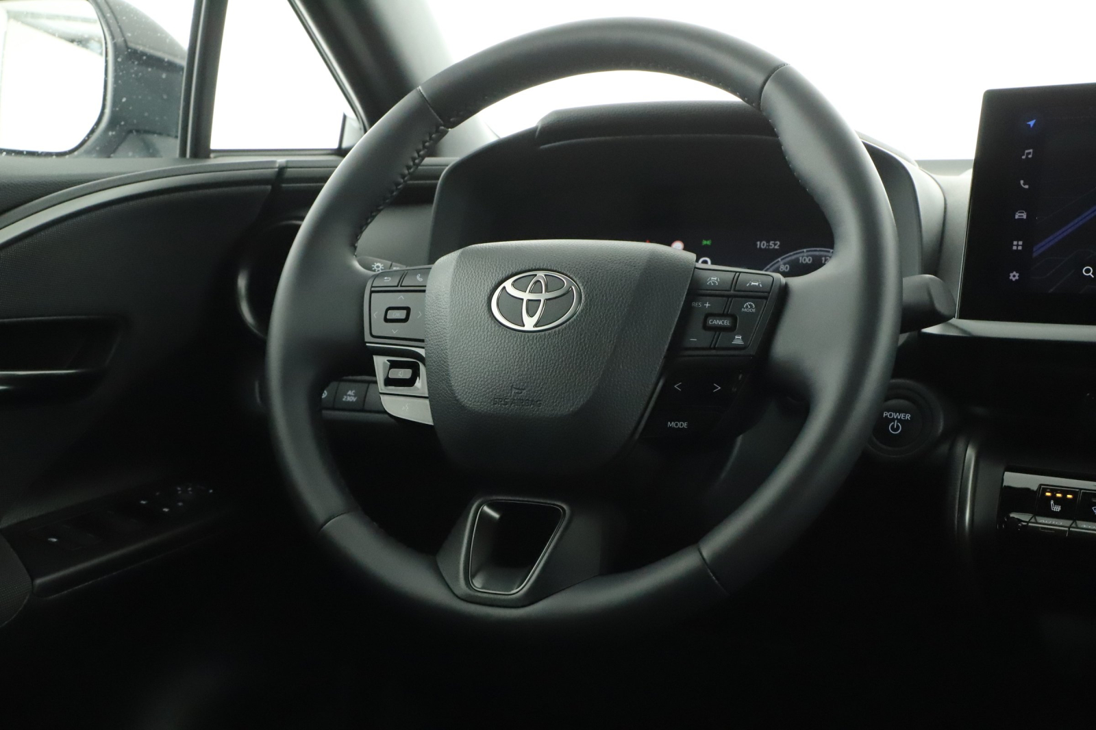 Toyota C-HR - 2025