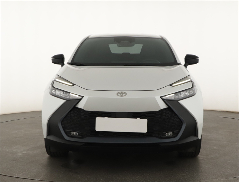 Toyota C-HR, 2025