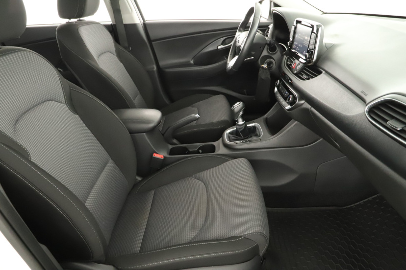Hyundai i30, 2023