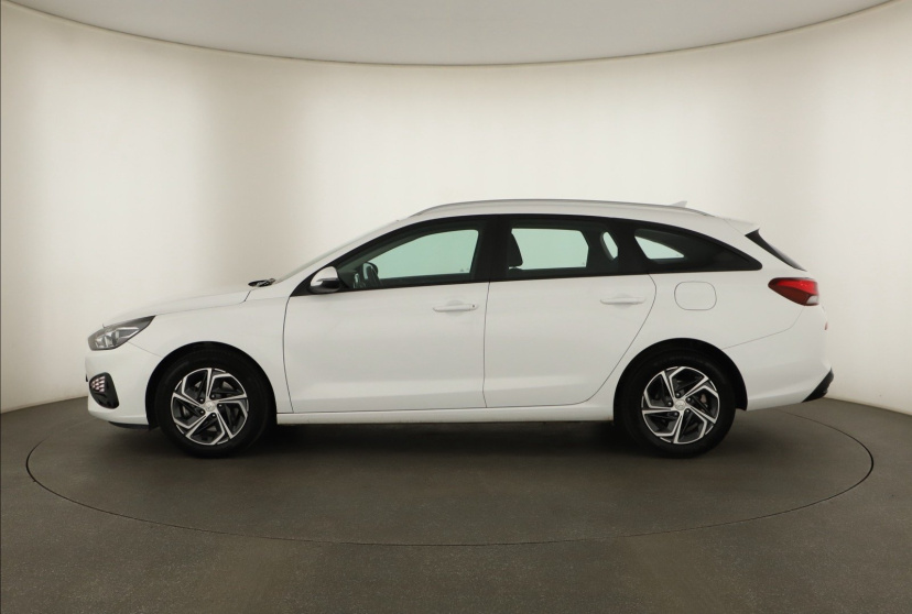 Hyundai i30, 2023