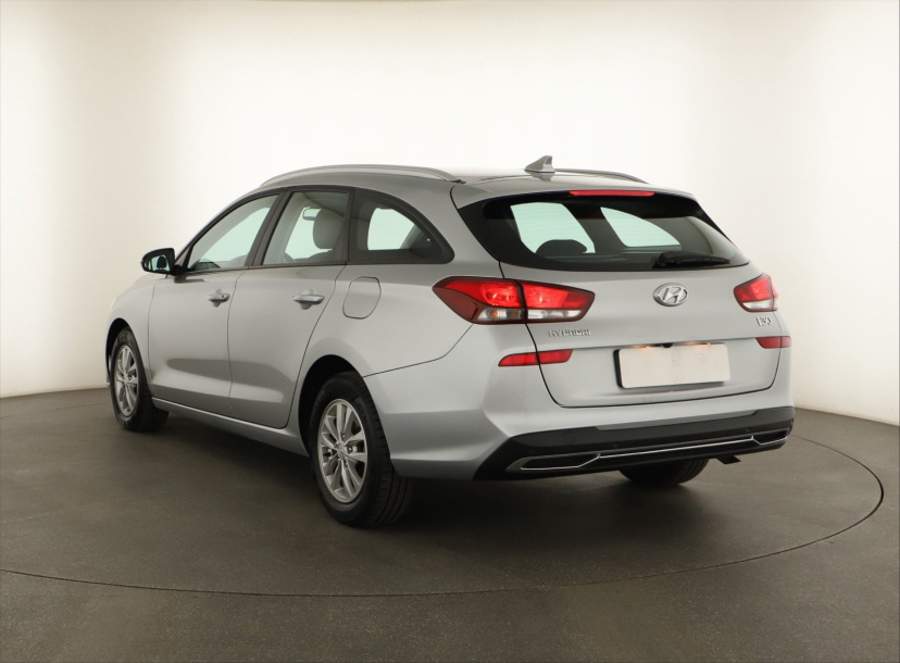 Hyundai i30, 2023