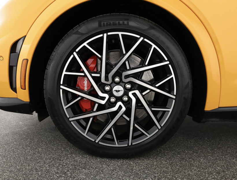 Ford Mustang Mach-E, 2022