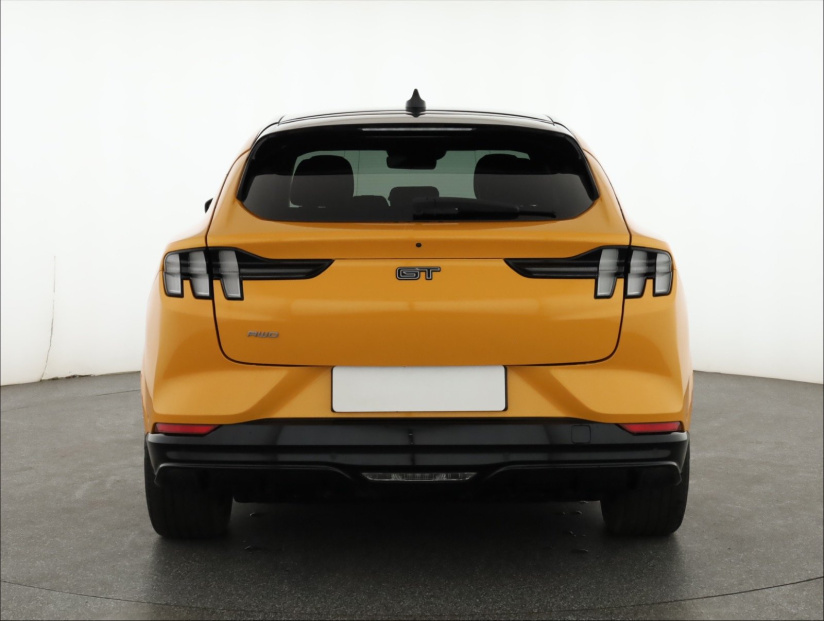 Ford Mustang Mach-E, 2022
