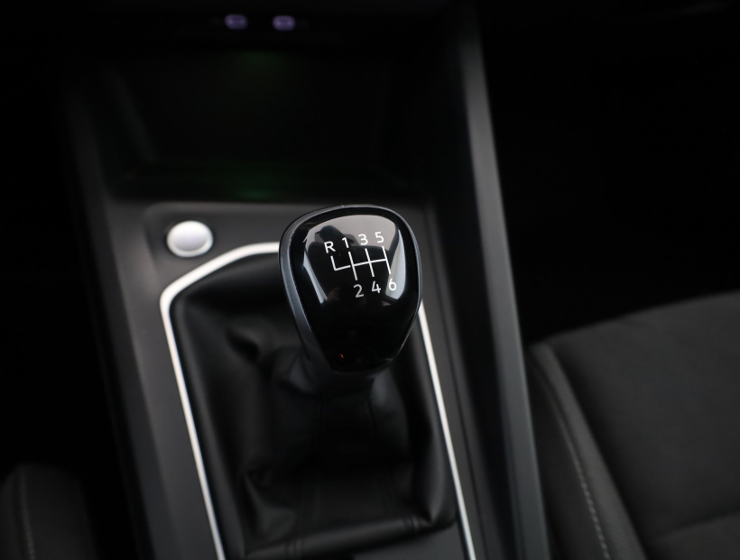 Volkswagen Golf, 2021