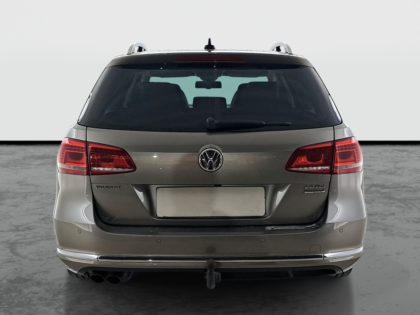 Volkswagen Passat, 2013
