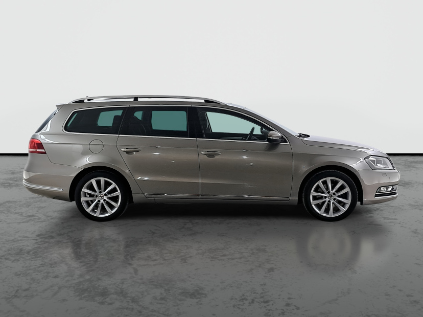 Volkswagen Passat, 2013